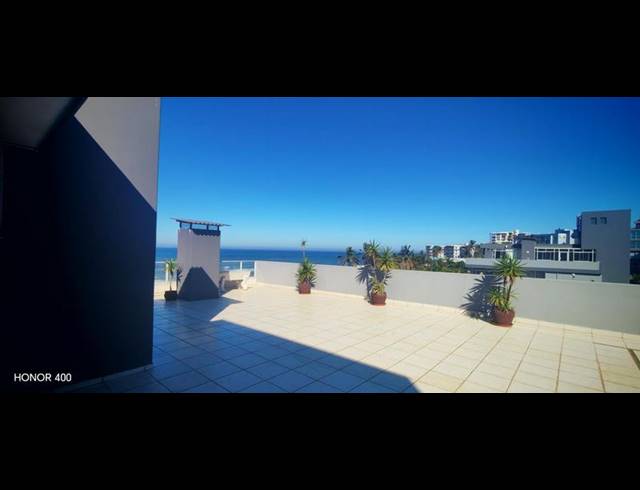 4 BEDROOM APARTMENT FOR SALE IN MARGATE BEACH